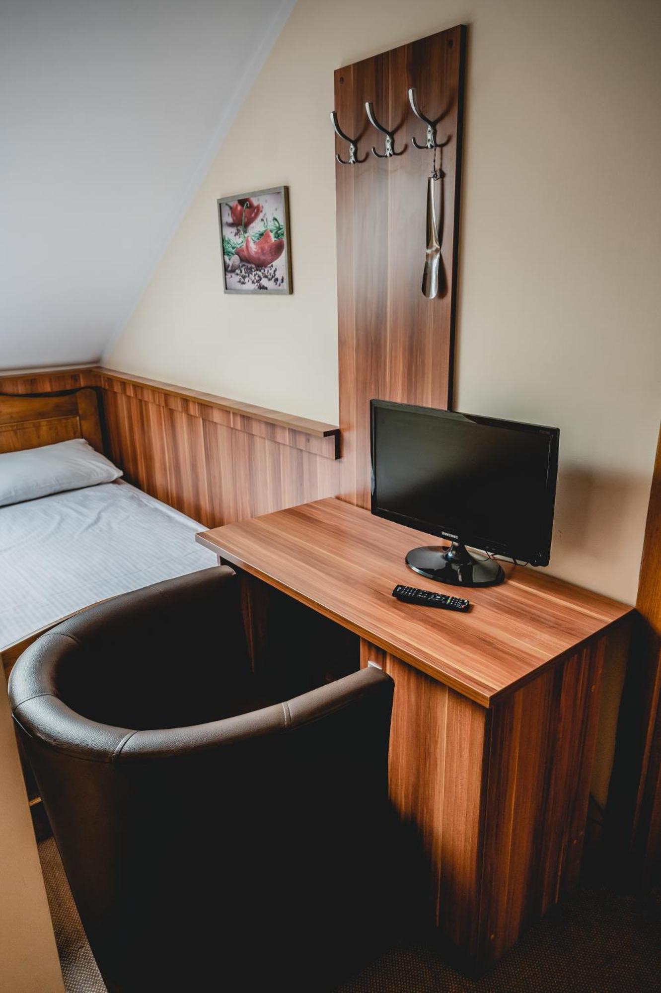 Hotel Nad Morzem- Art-Pension Świerzno Kültér fotó