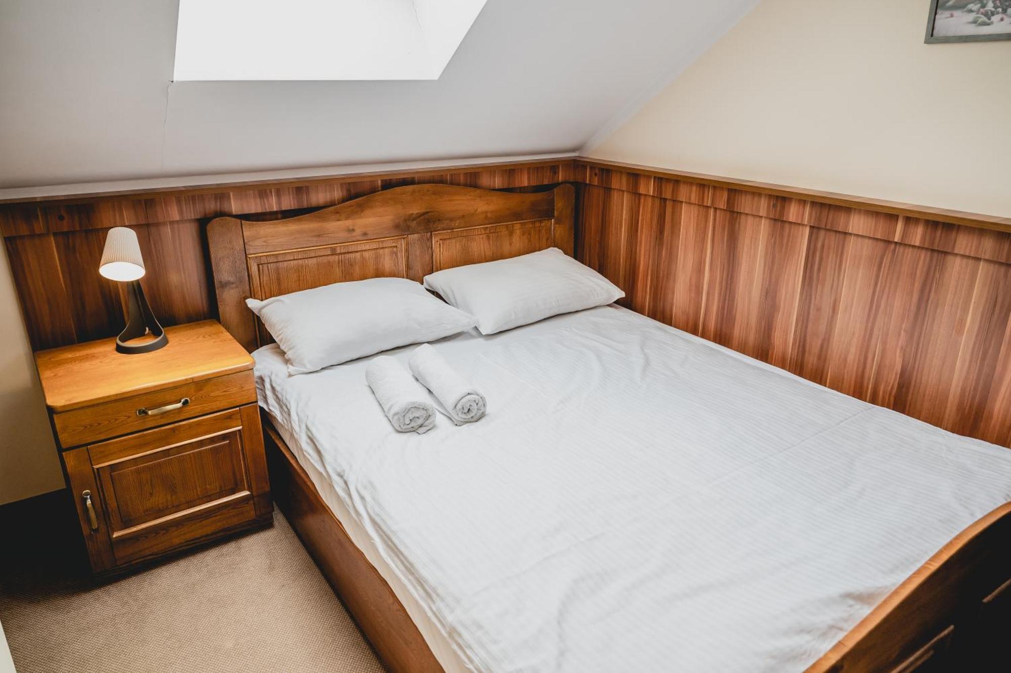 Hotel Nad Morzem- Art-Pension Świerzno Kültér fotó